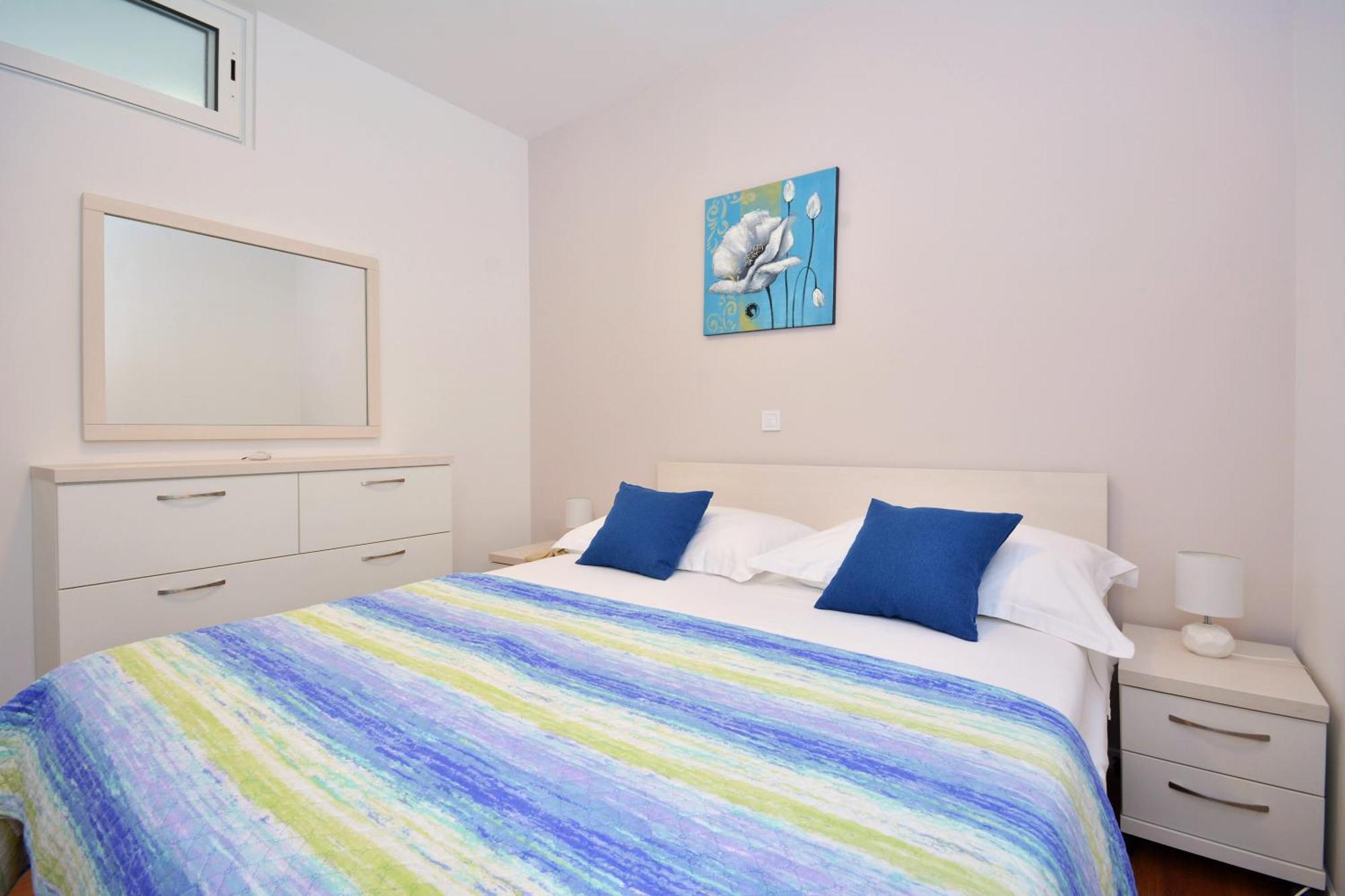 Seas The Day Apartments Podstrana Esterno foto