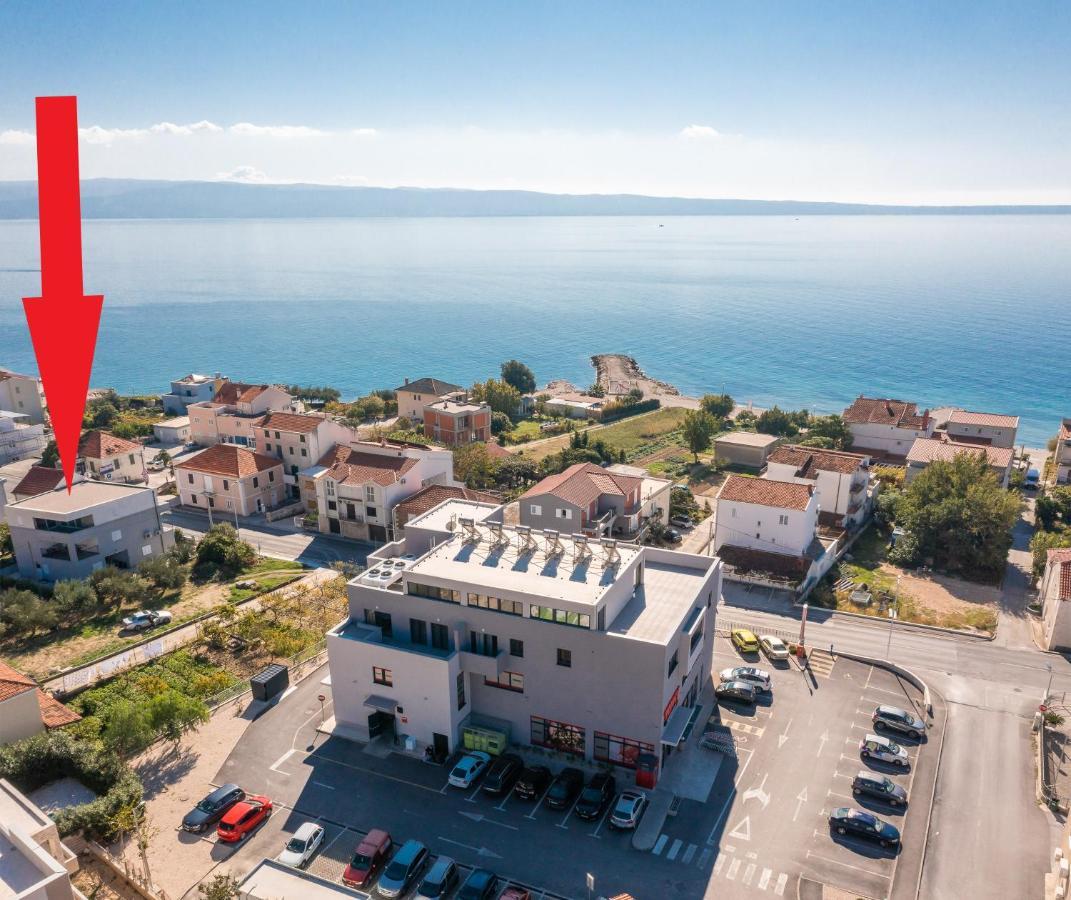 Seas The Day Apartments Podstrana Esterno foto
