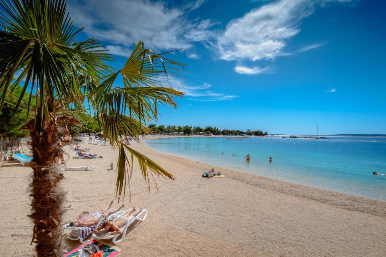 Seas The Day Apartments Podstrana Esterno foto